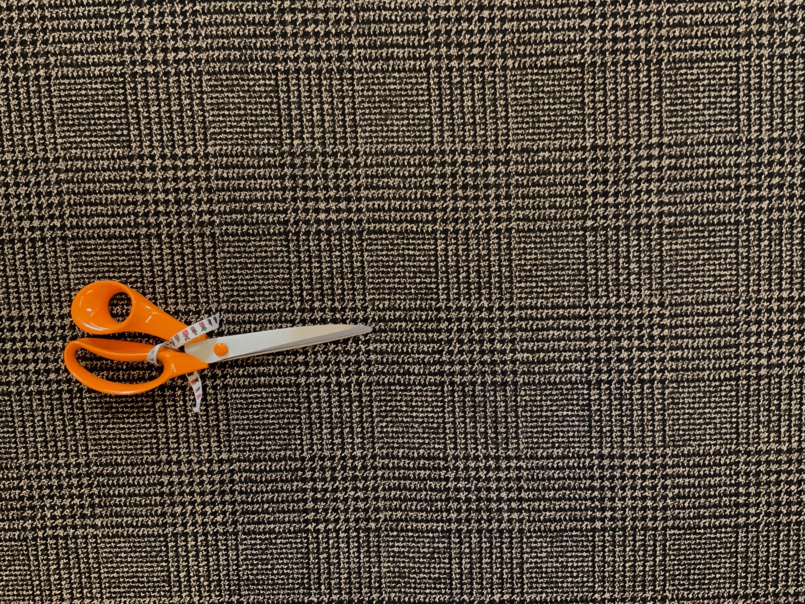 Old Country Check Coating F108