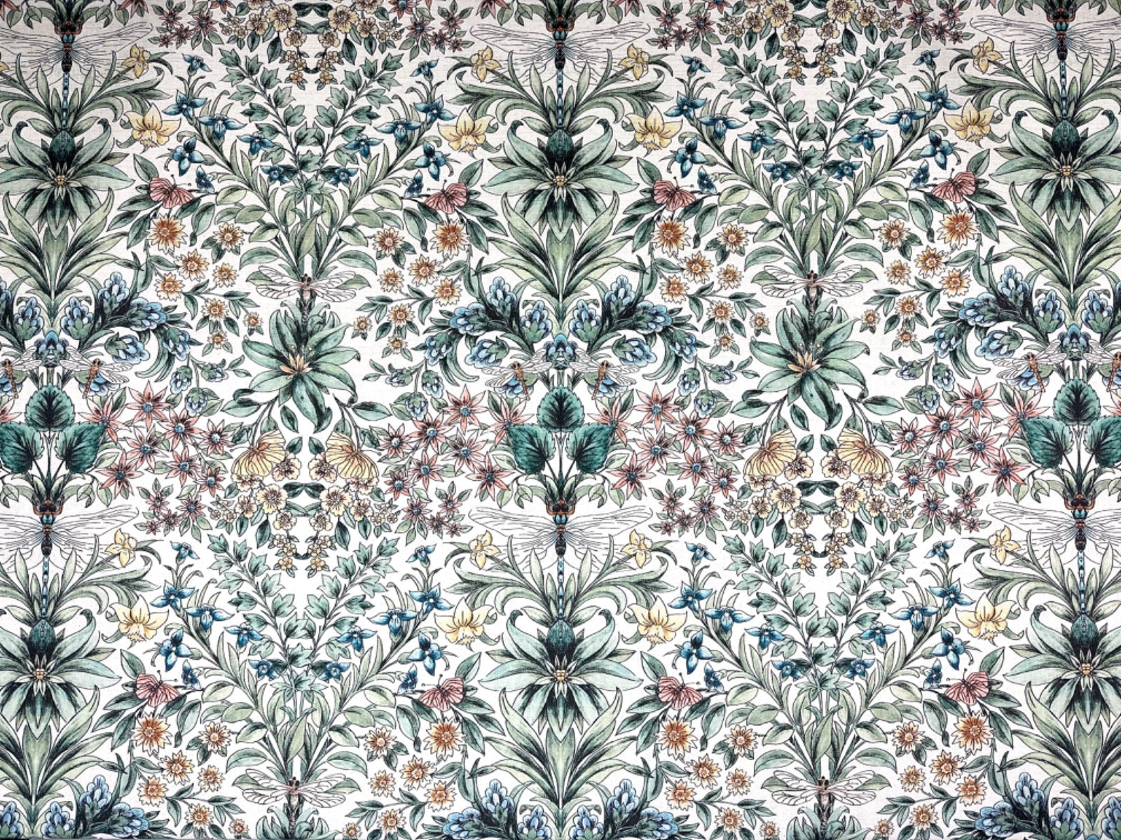 Clarke & Clarke Mirabell Summer