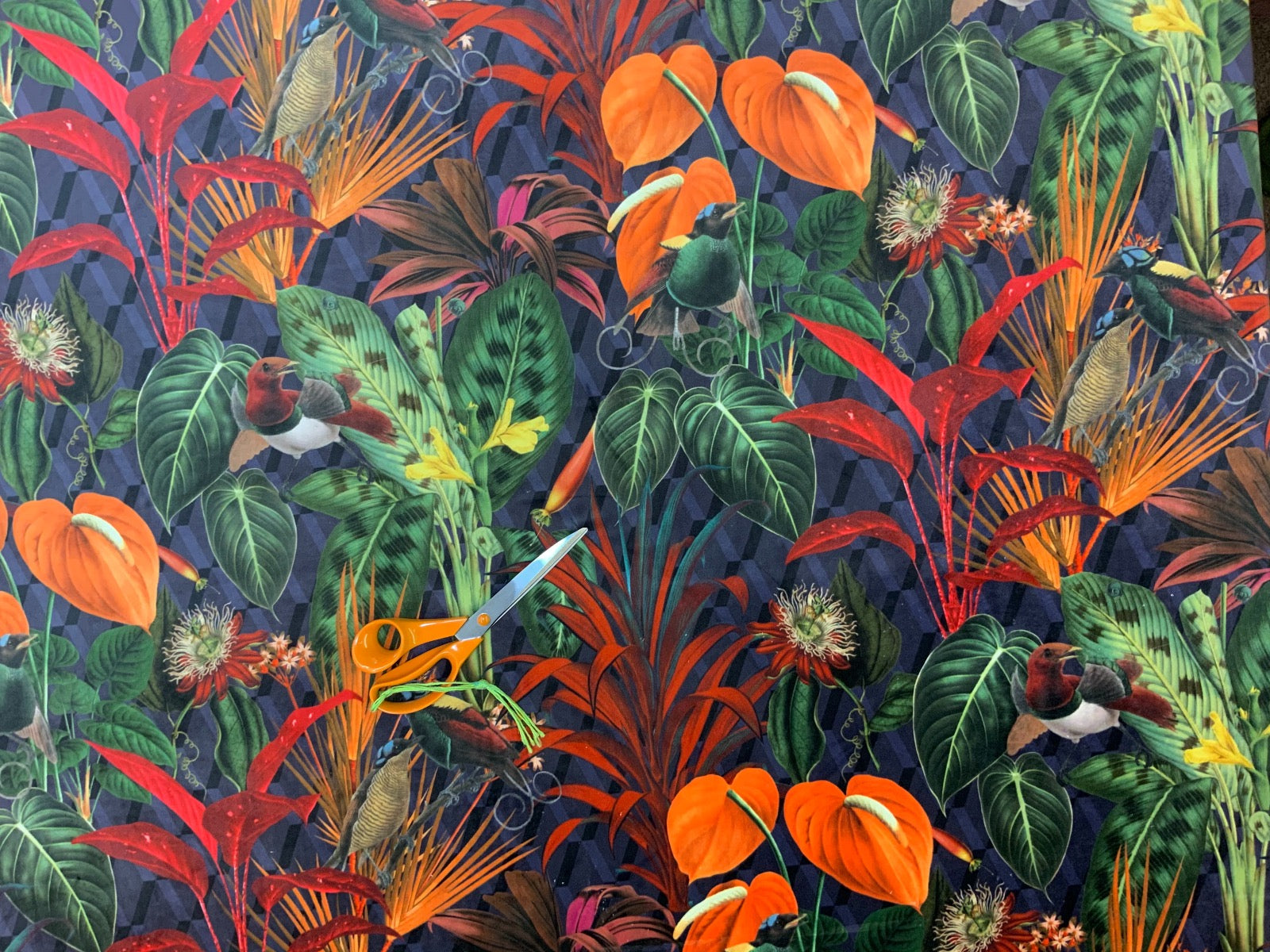 Art Deco Garden Tropical T369