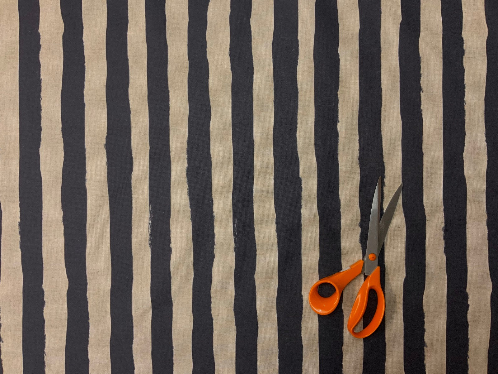 S93 Navy Linen Paint Stripe