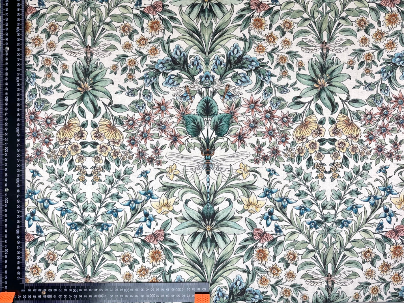 Clarke & Clarke Mirabell Summer