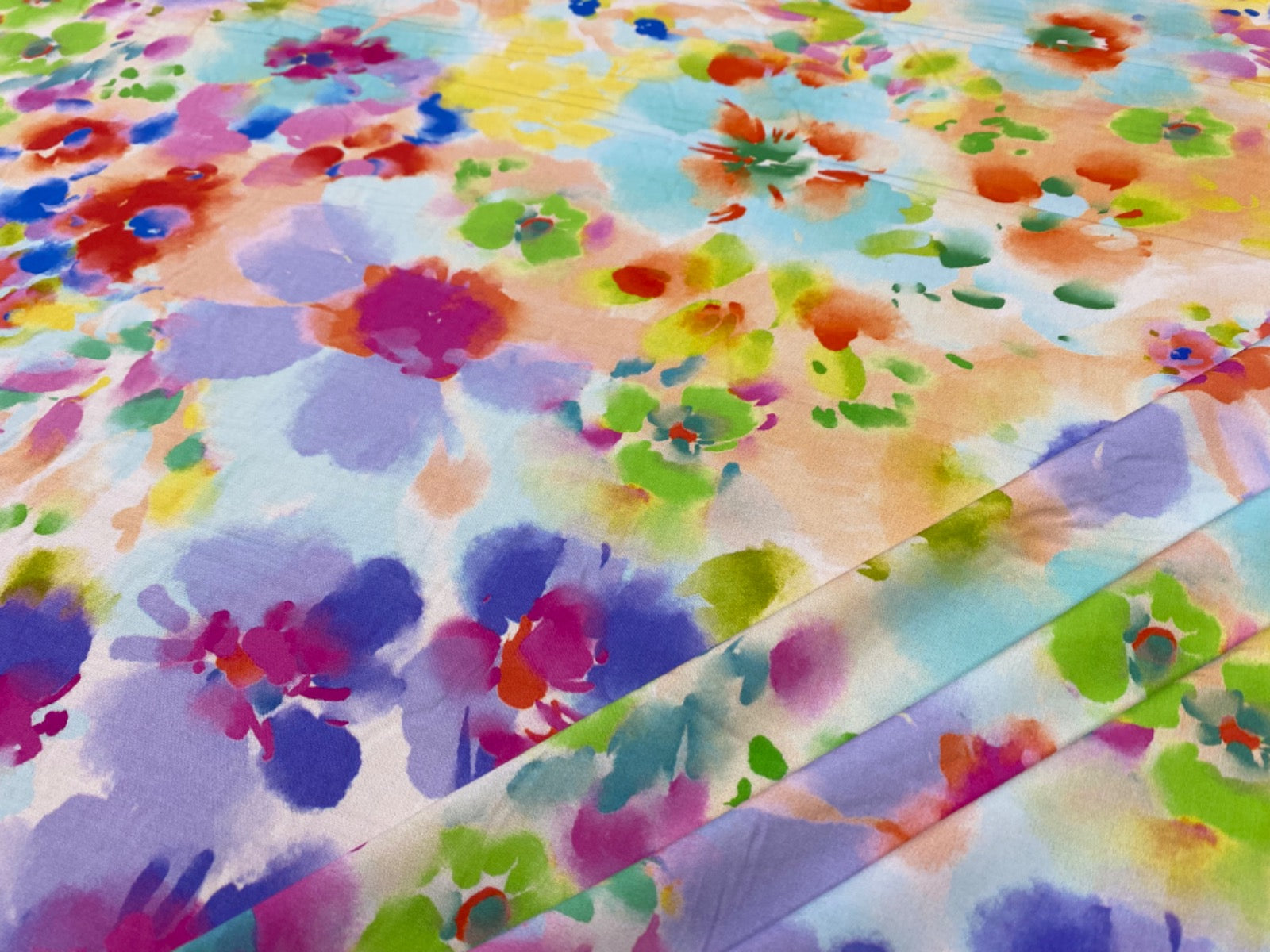 Watercolour Flowers Stretch Viscose Multi W42