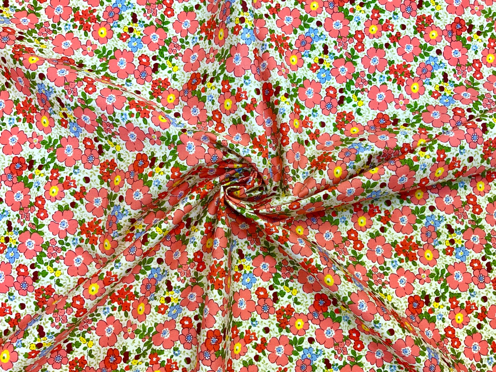 Betty Floral Cotton Poplin C590 Peach Pink