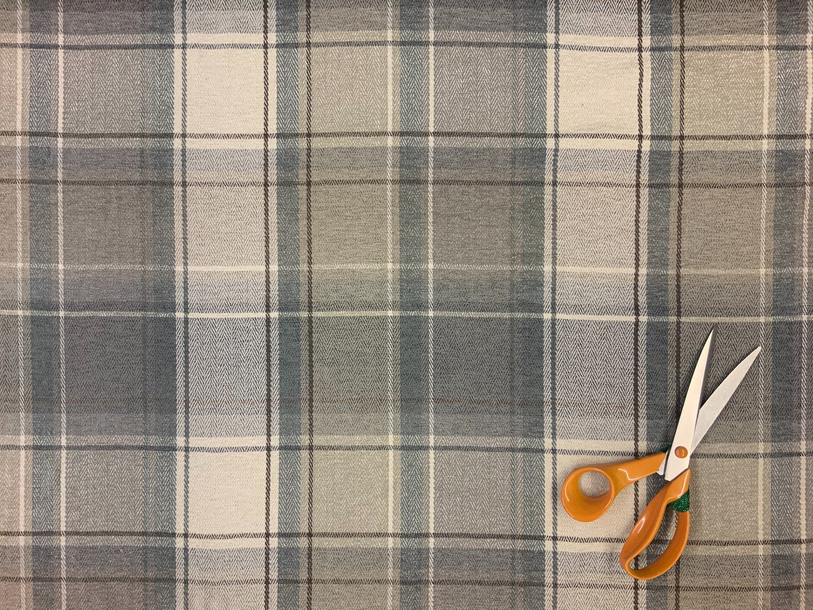 ILiv Argyle Tartan Natural