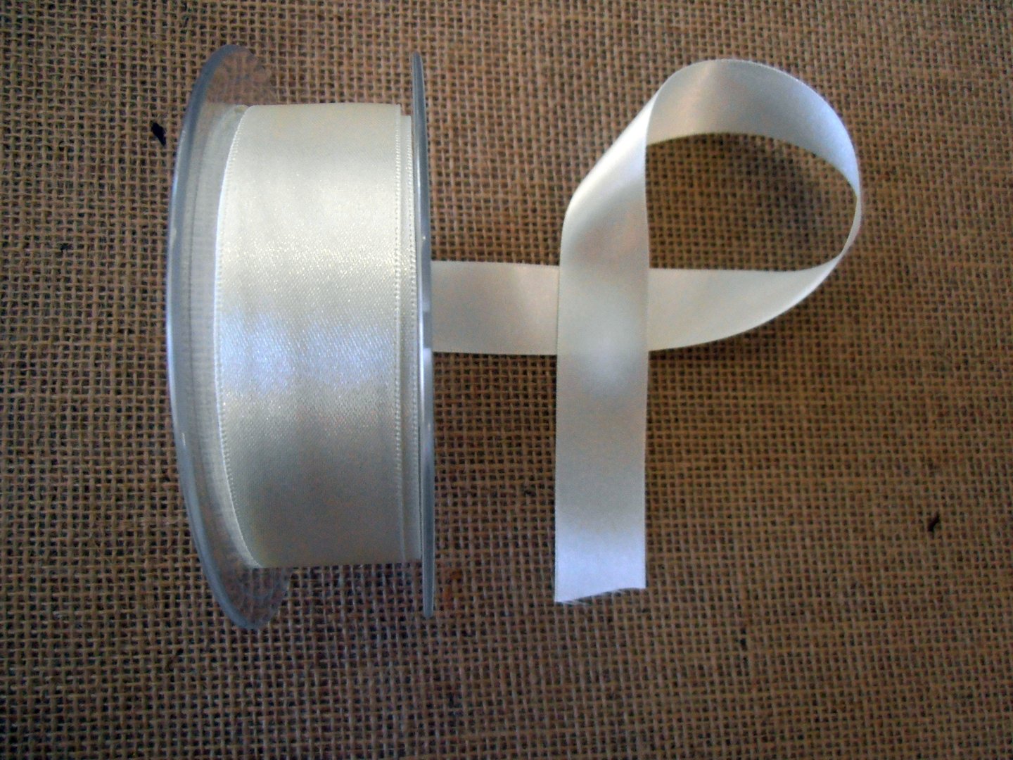 25mm Satin Ribbon Bridal Ivory col 419
