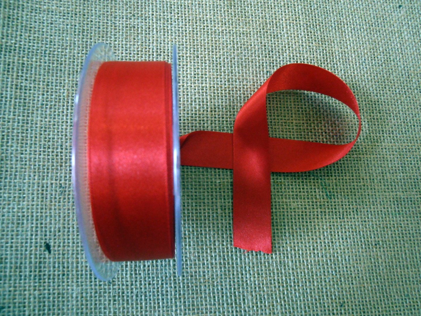 25mm Satin Ribbon Red col 15