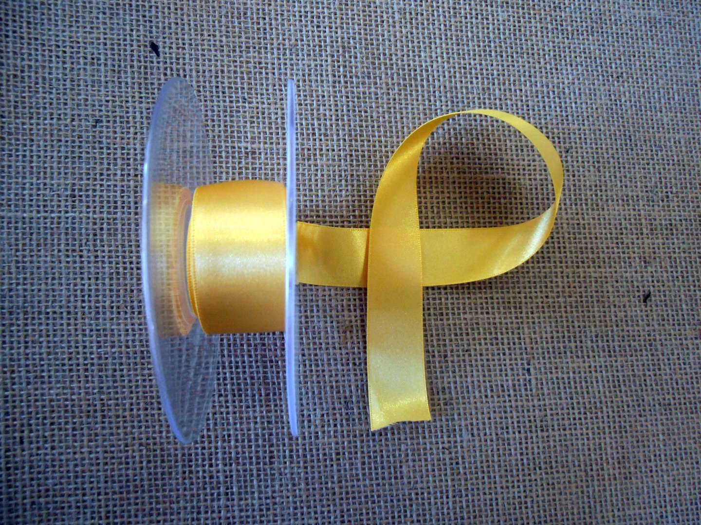 25mm Satin Ribbon Gold col 37