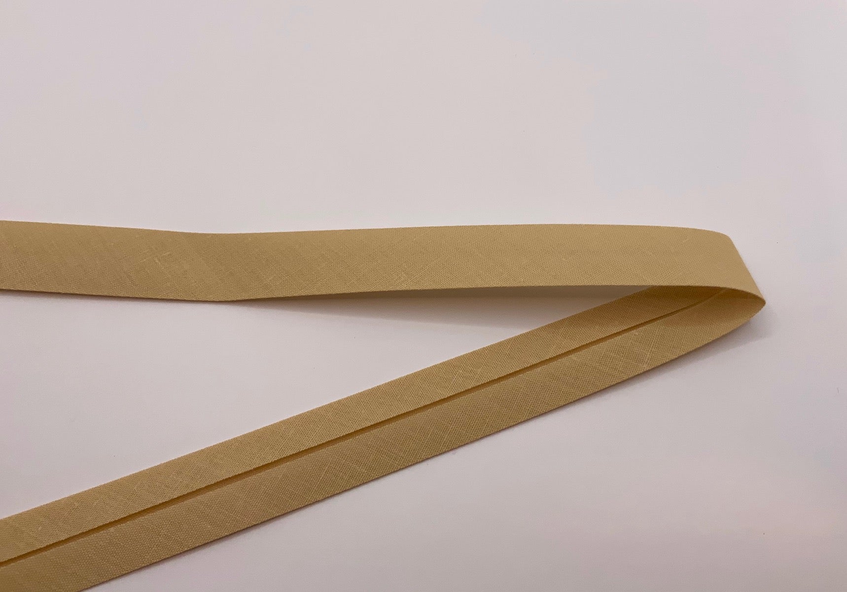 Bias Binding Dark Cream