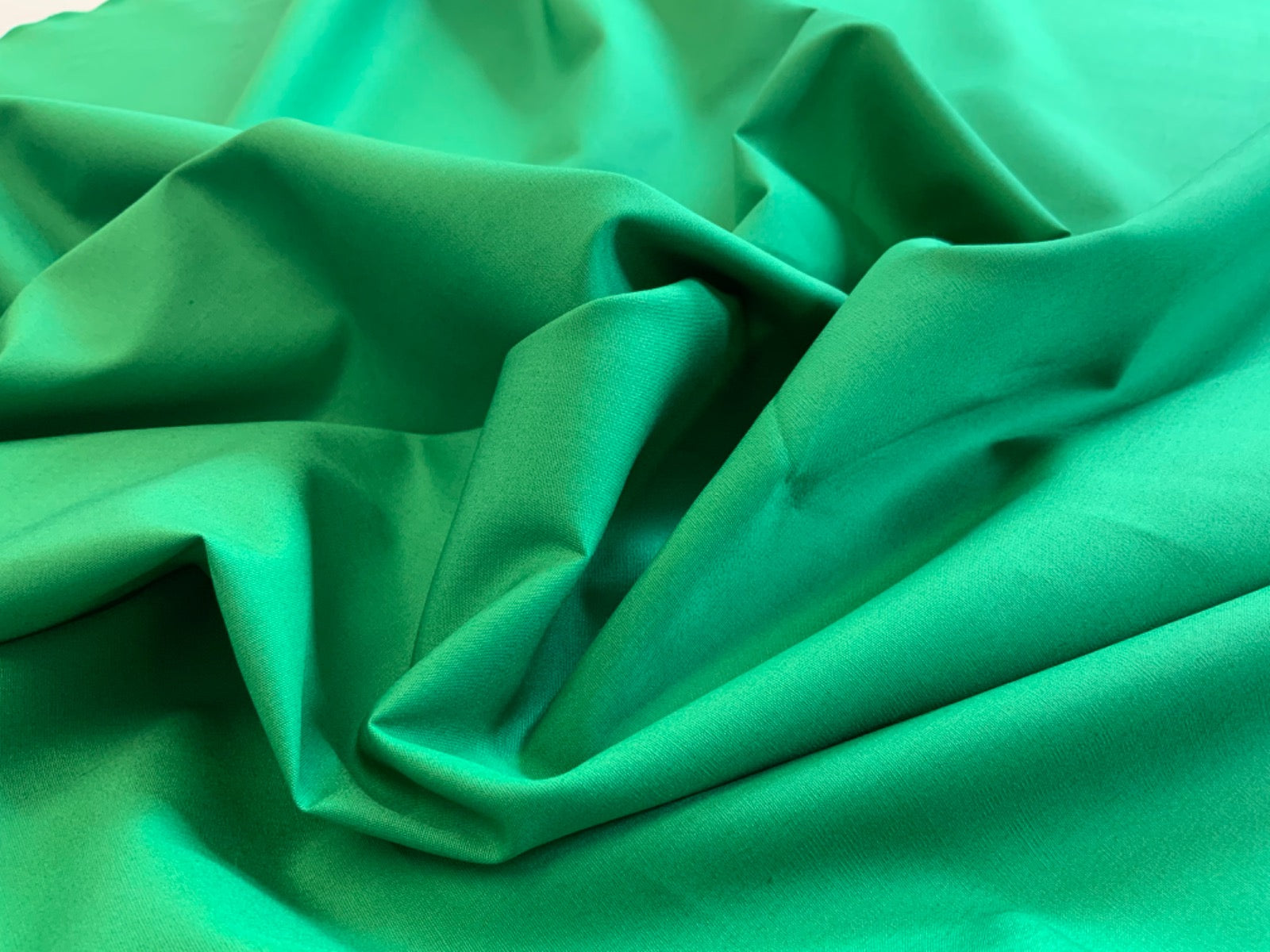 Plain Cotton Poplin Emerald Green CP0001