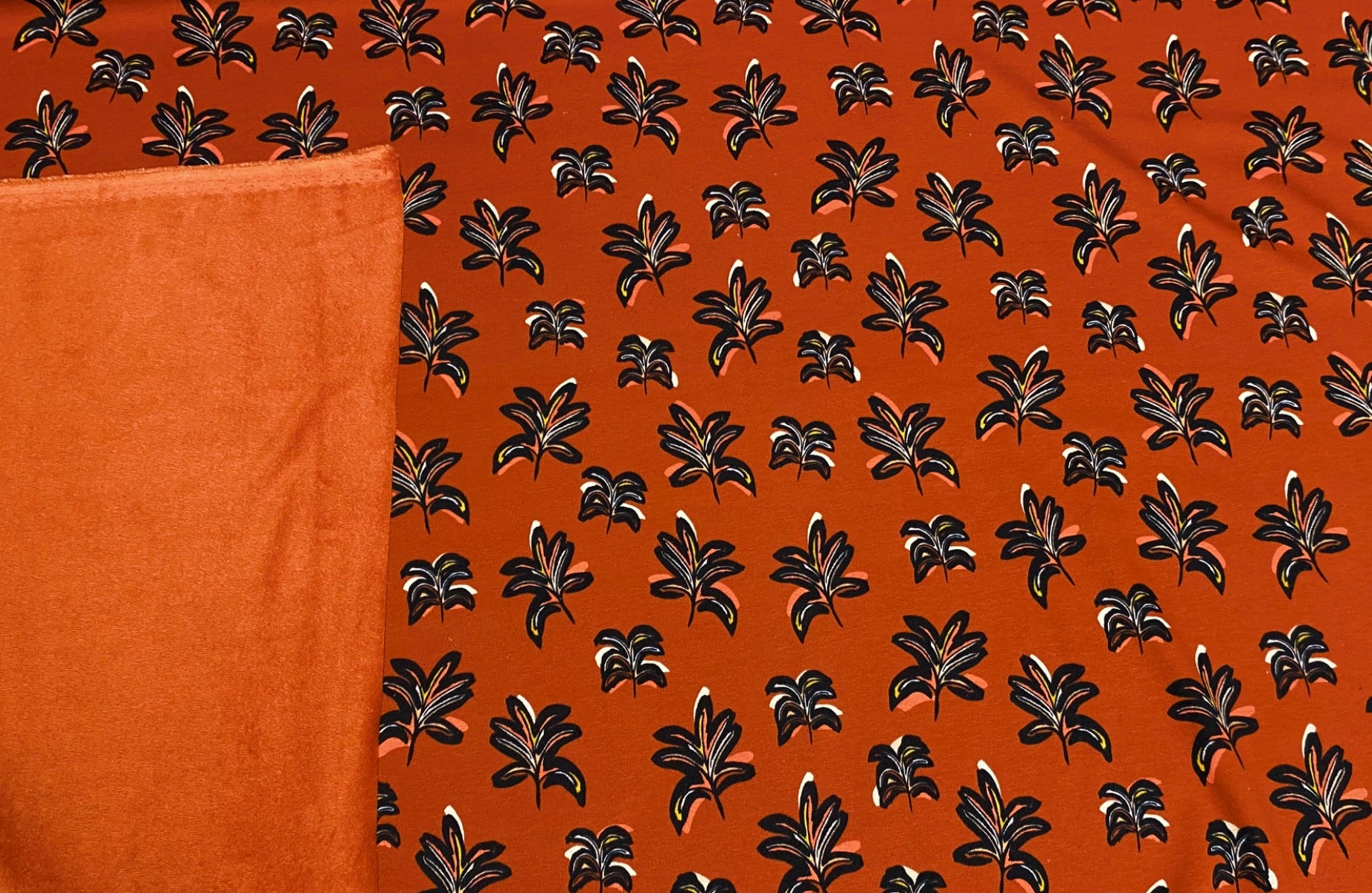 i460 Palm Cuddle Fur Backed Jersey Sweatshirt Rust