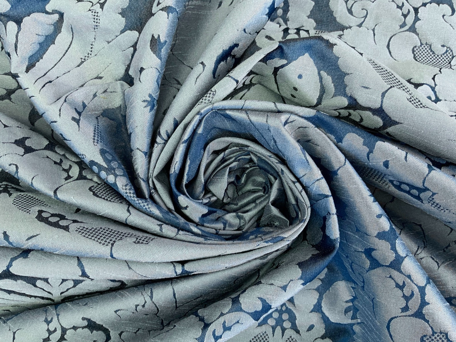 Dutch Damask Blue Aqua T453