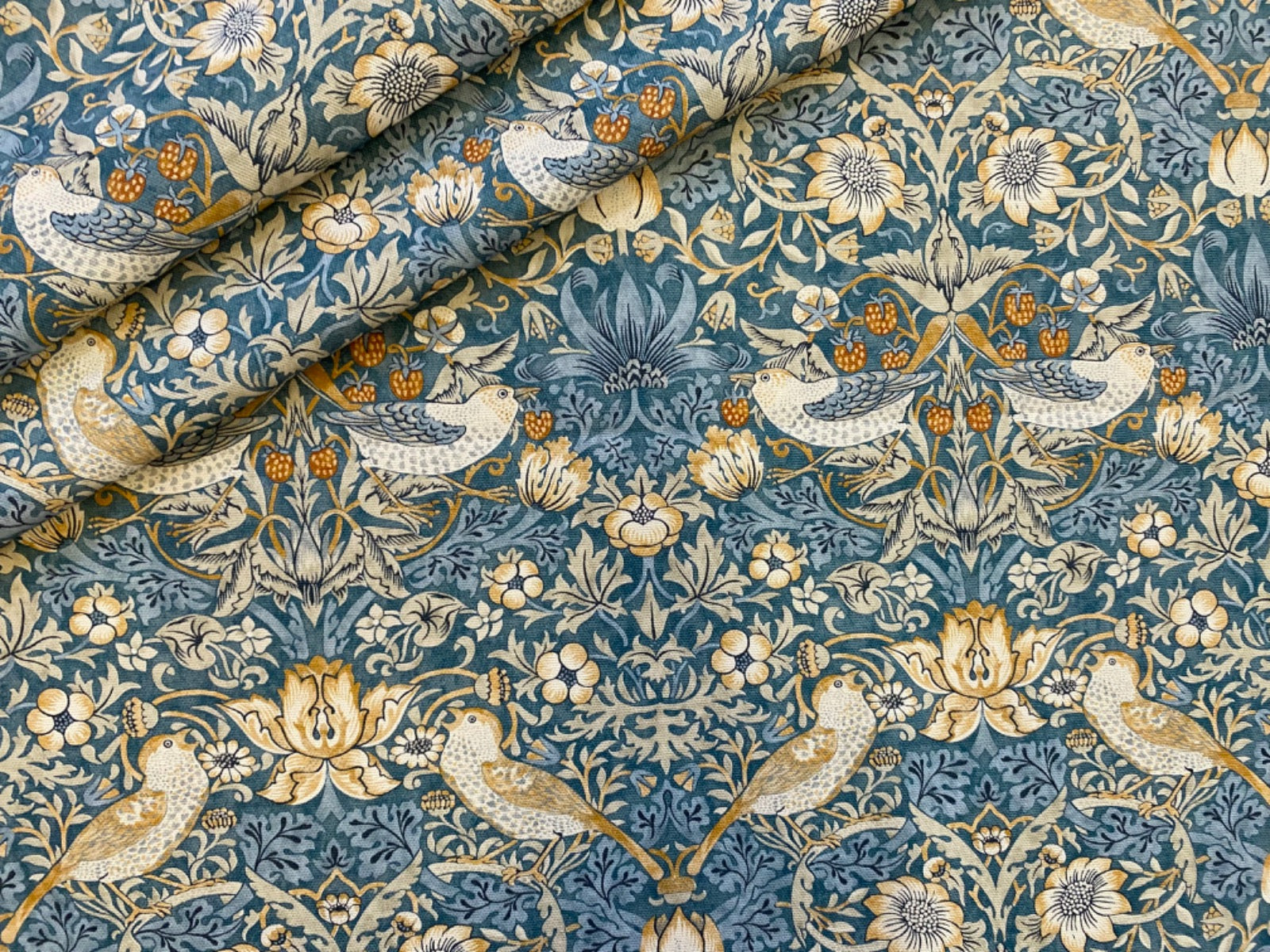 Clarke & Clarke Strawberry Thief Teal