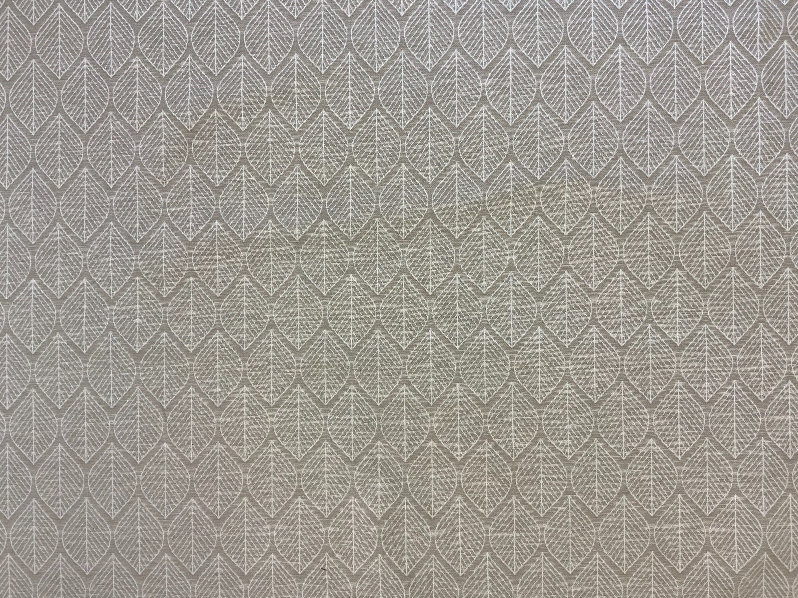 Scandi Woven Leaves Natural T404
