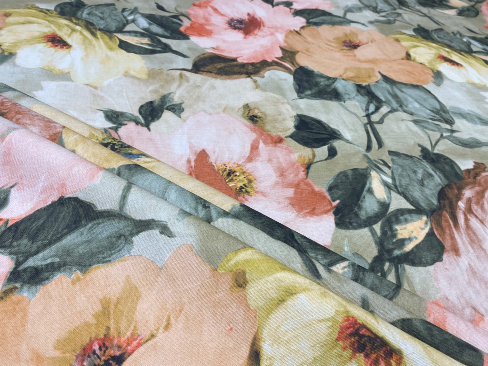 Prestigious Amelia Papaya