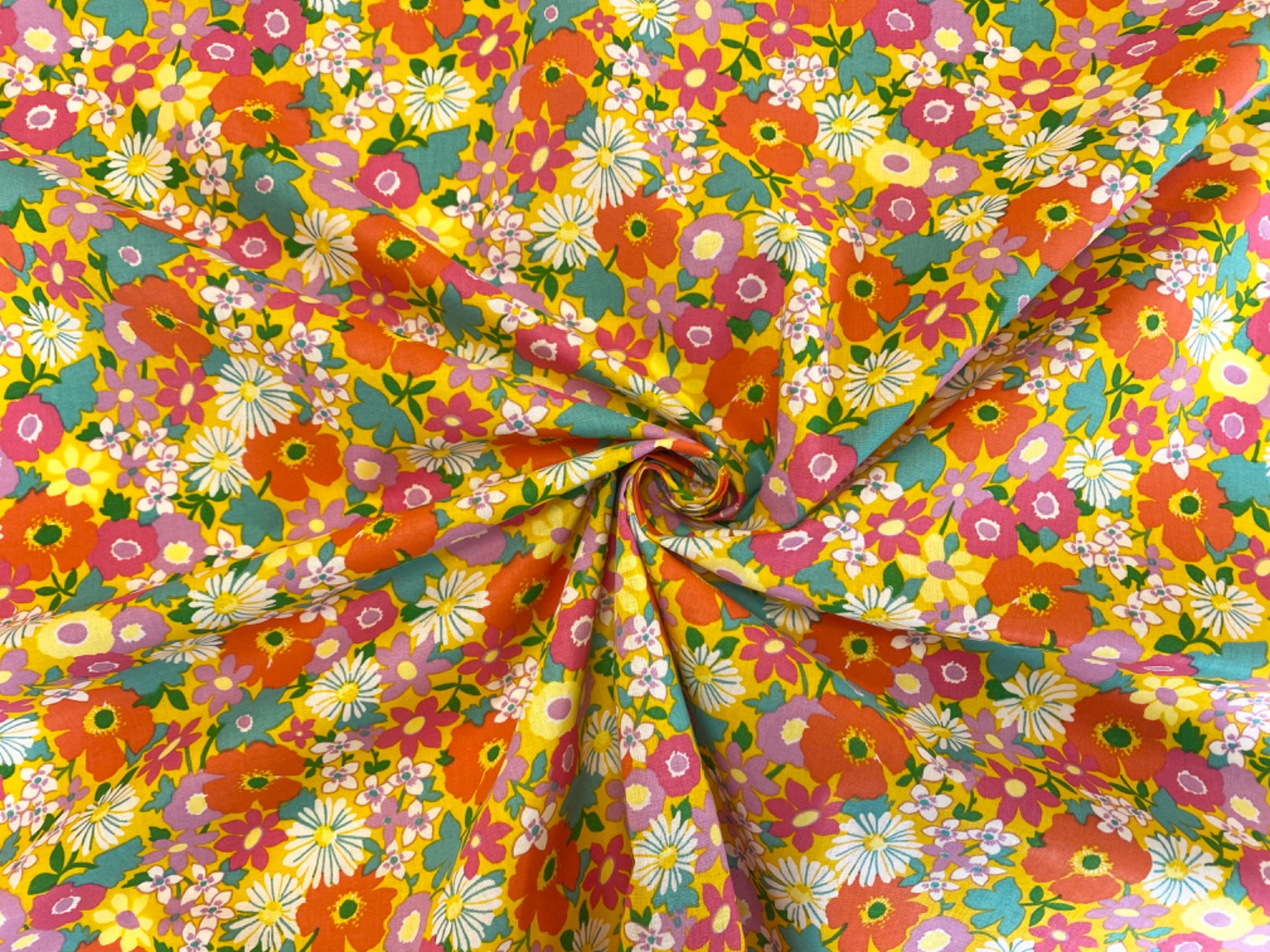 H315 Seventies Flower Cotton Sunshine