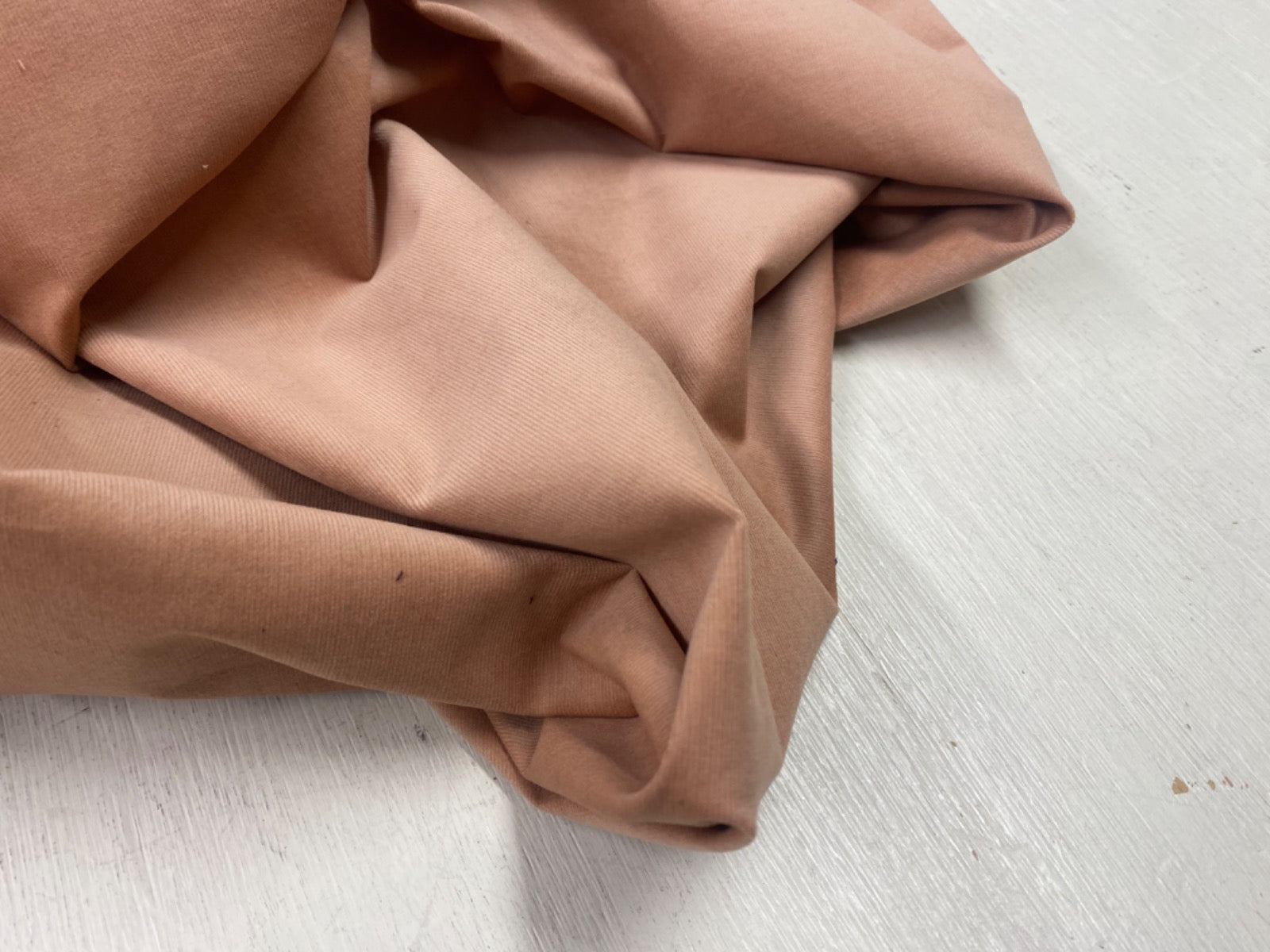 F355 Ex Designer 21 Wale Needlecord With Stretch Peach