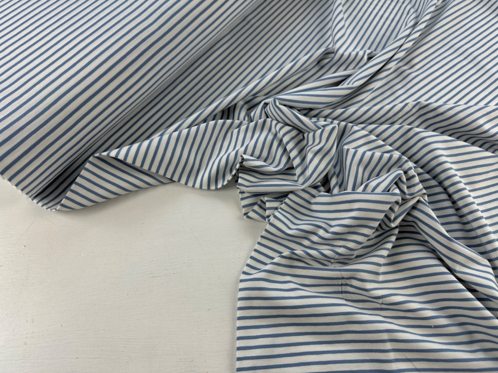W04 Breton Stripe Jersey Denim