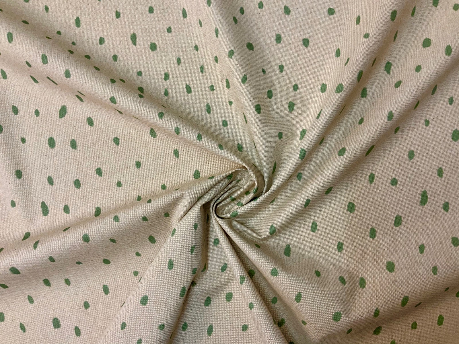 S97 Green Linen Spotty Paint