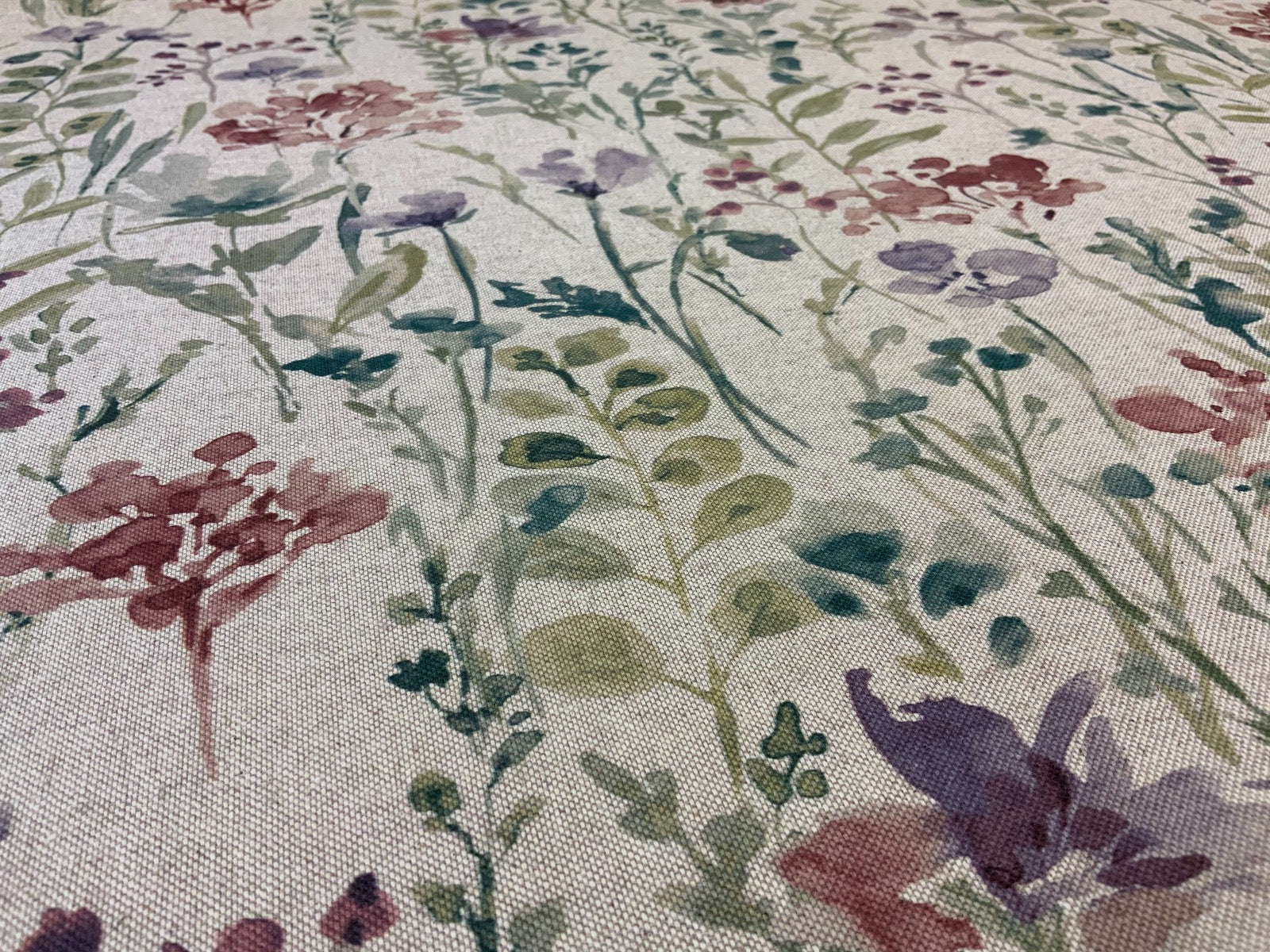 ILiv Wild Fields Eucalyptus