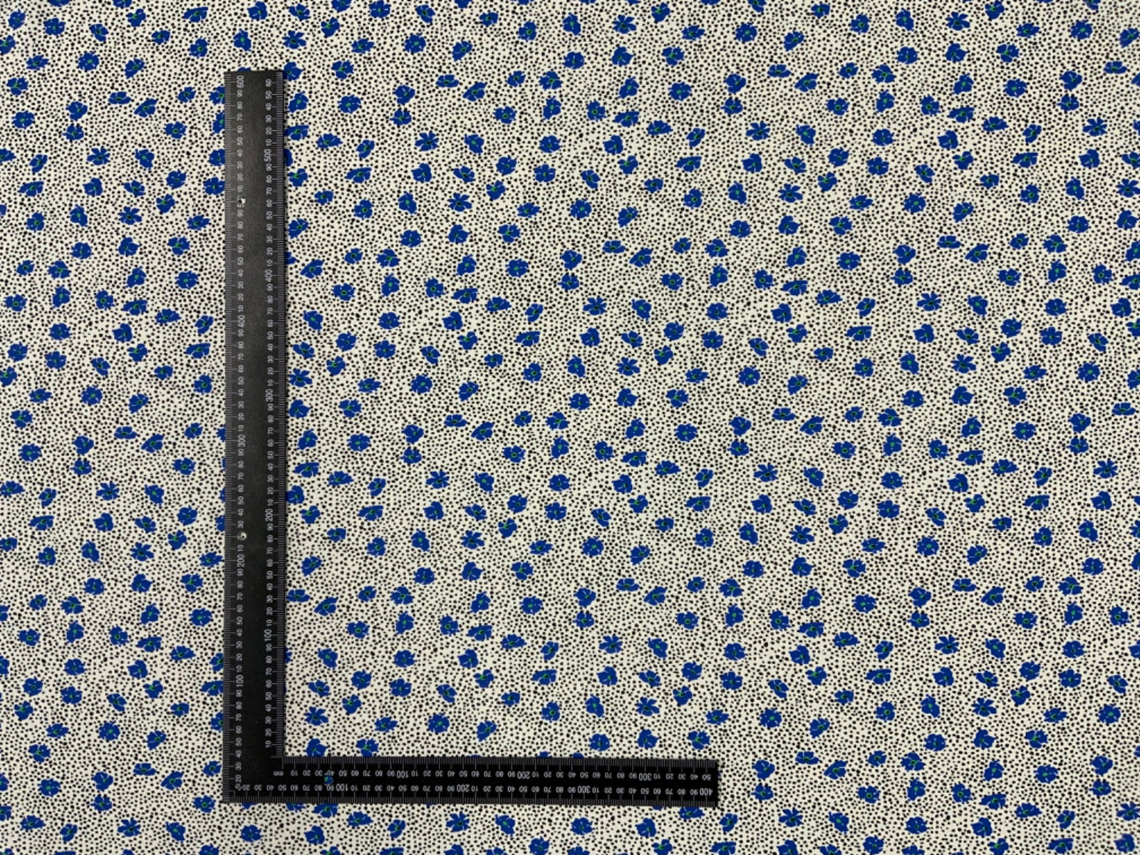 F323 Dalmatian Floral Blue