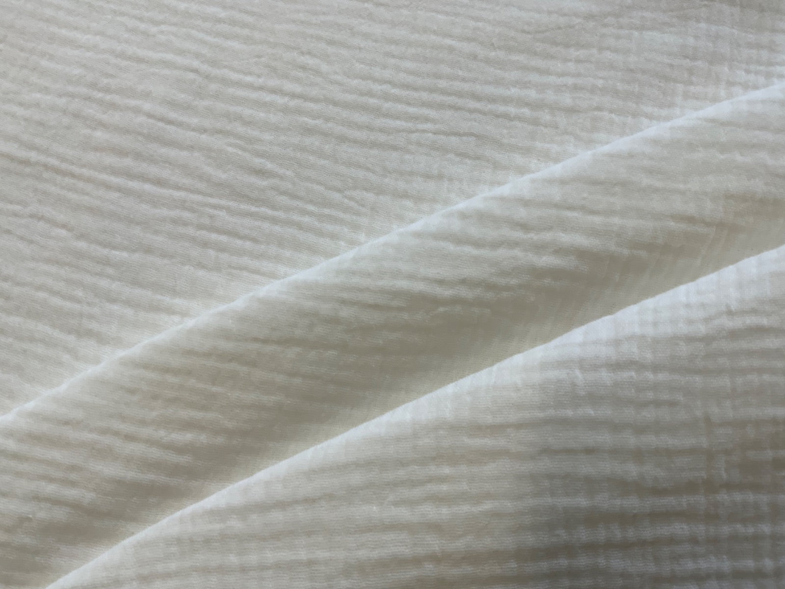 C338 Muslin Double Cloth Crinkle White