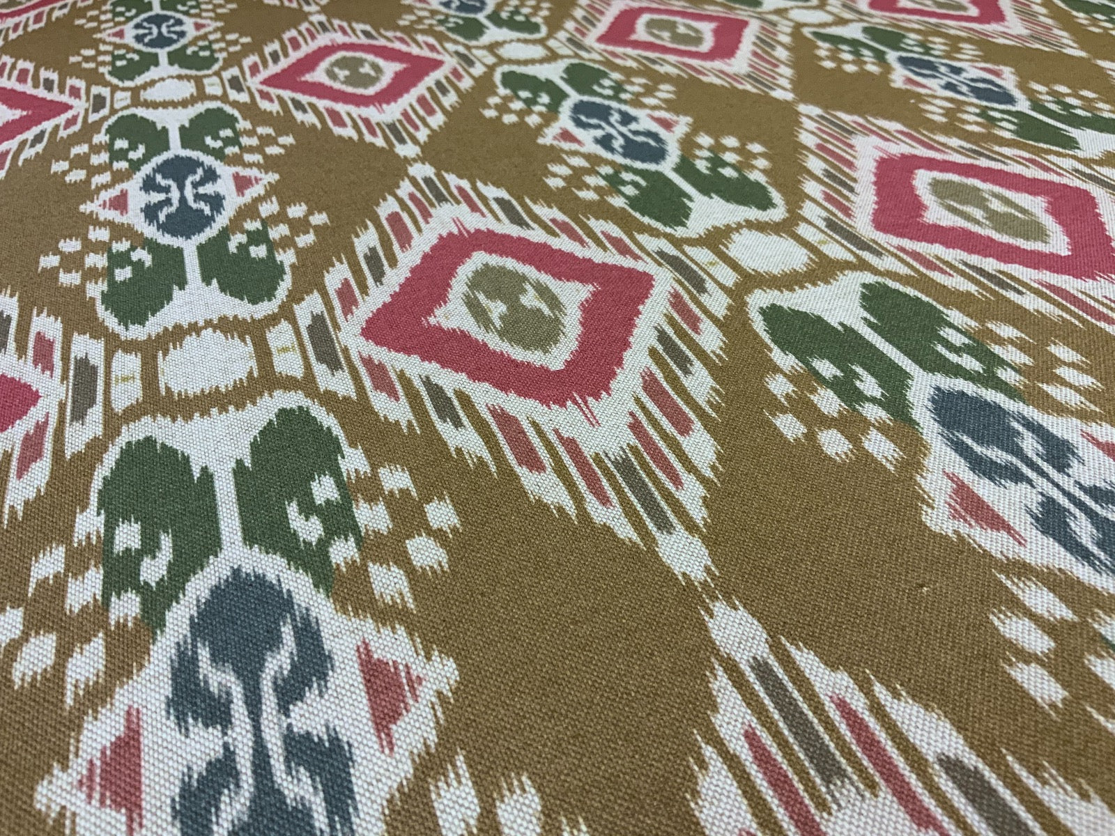 E189 Lombok Ikat Ochre