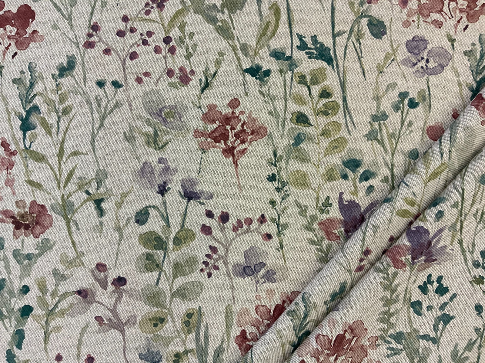 ILiv Wild Fields Eucalyptus