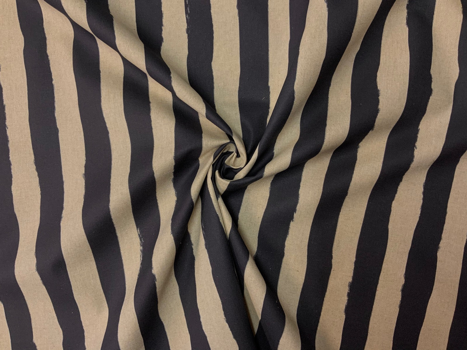 S93 Navy Linen Paint Stripe