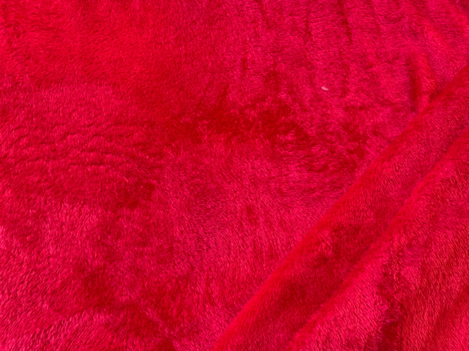 I450 Super Soft Cuddle Fur Red