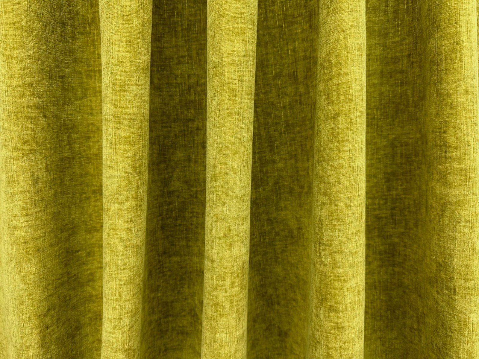 S270 Anya Luxury Chenille Pesto