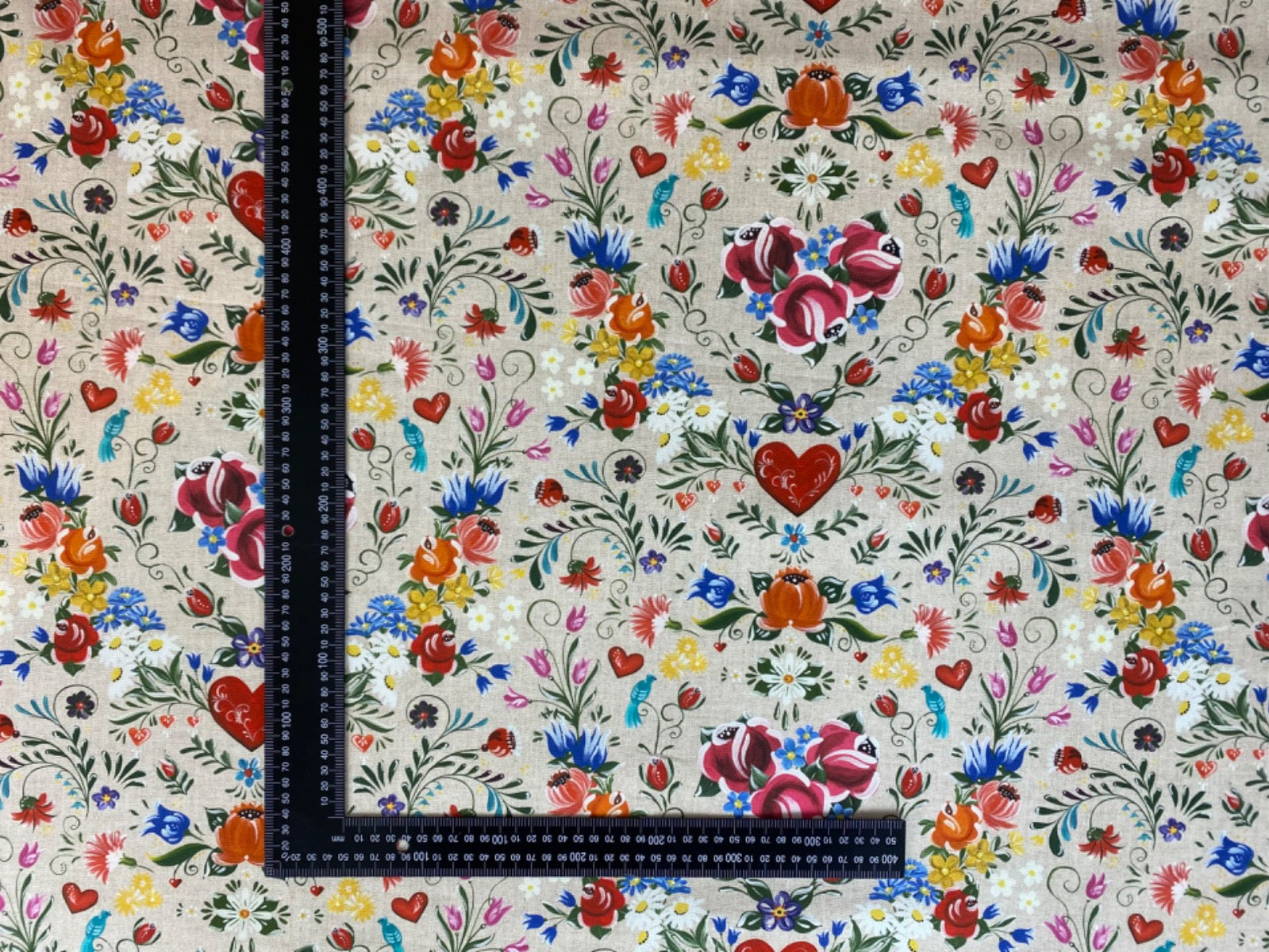 T535 Folklore Flowers Multi