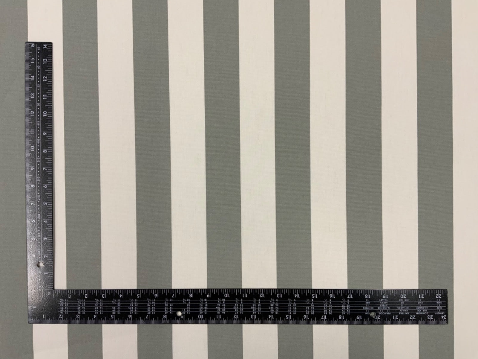 T539 Outdoor Indoor Water Repellent Bold Stripe Grey