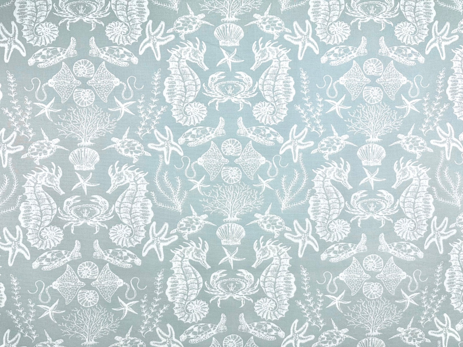 Clarke & Clarke Aquarium Mineral