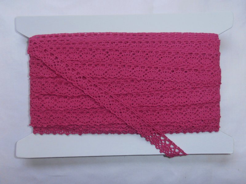 Scalloped Cotton Lace Clematis