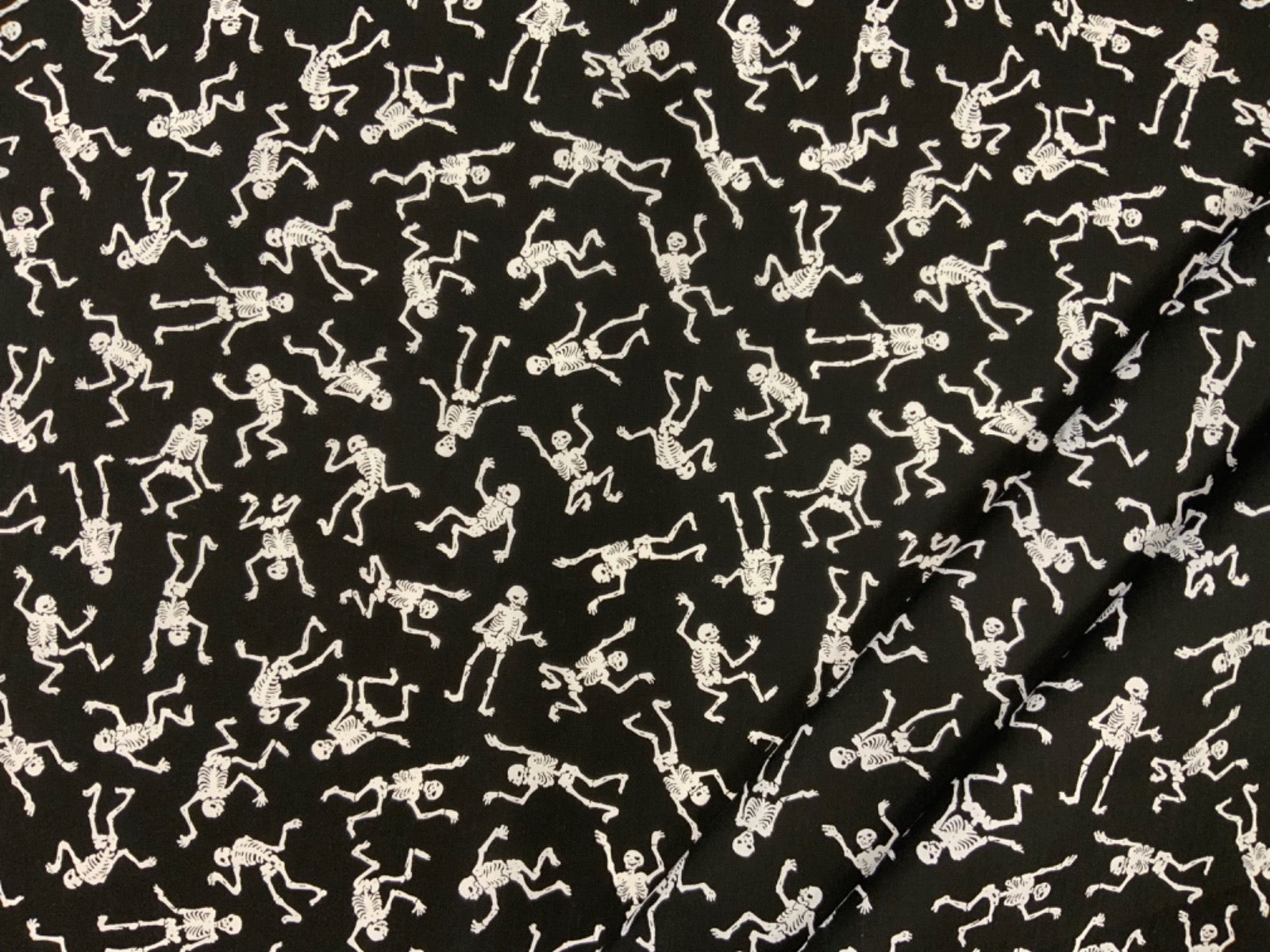 C711 Dancing Skeletons Poly Cotton