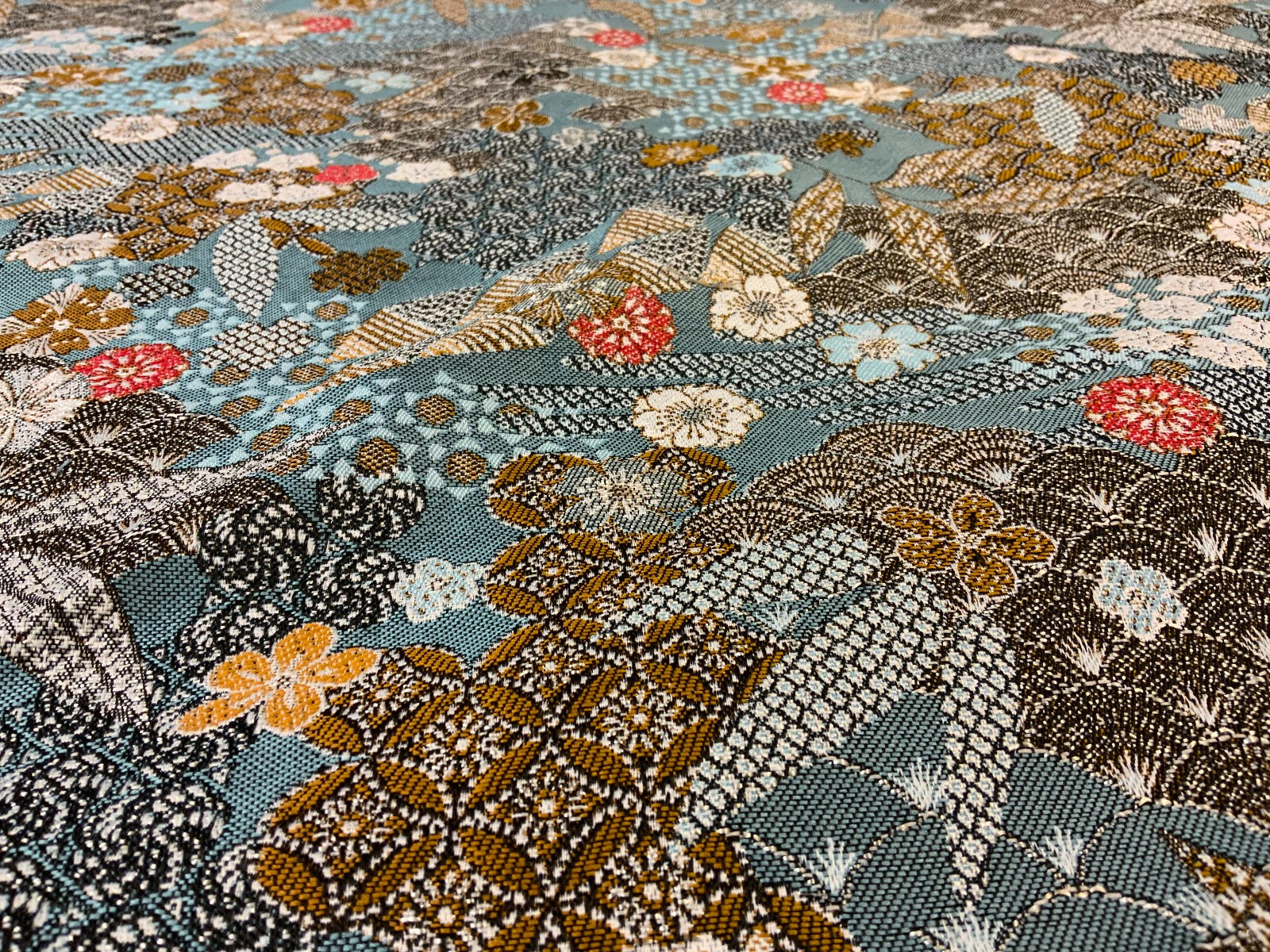 H282 Yang Garden Tapestry Jade