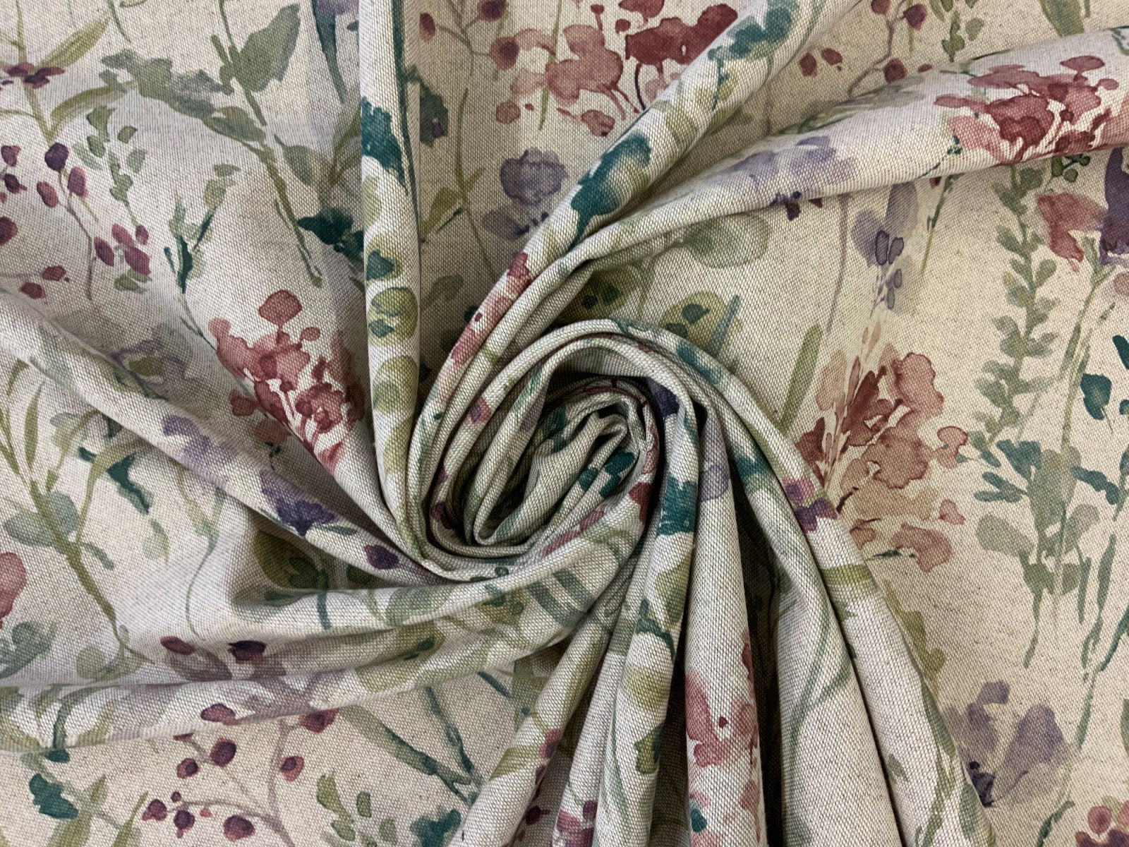 ILiv Wild Fields Eucalyptus