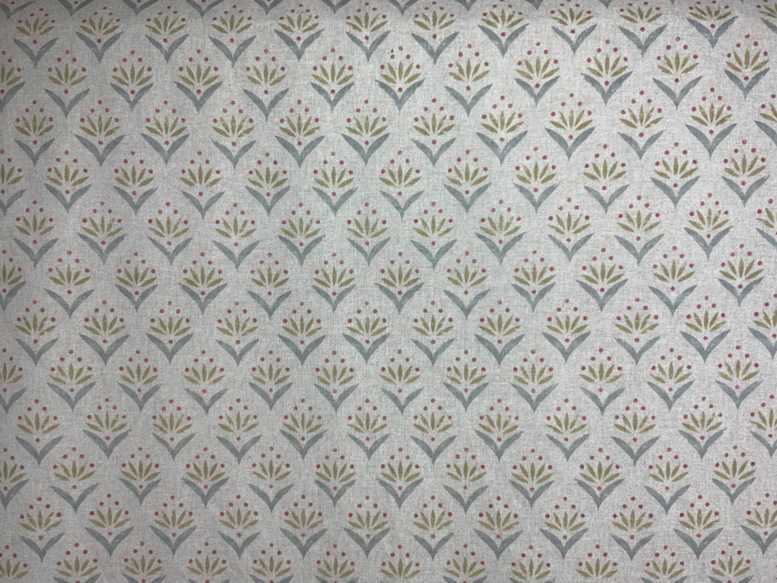E199 Floral Spray Stamp Linen Look Multi