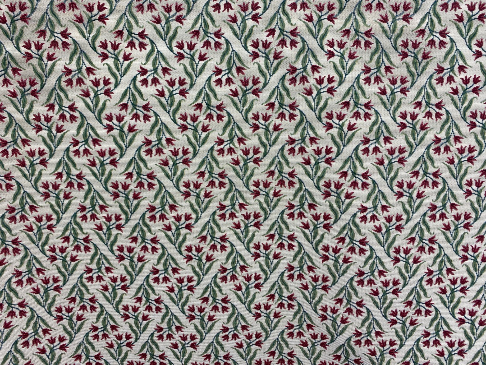 Tulip Tapestry Red T507