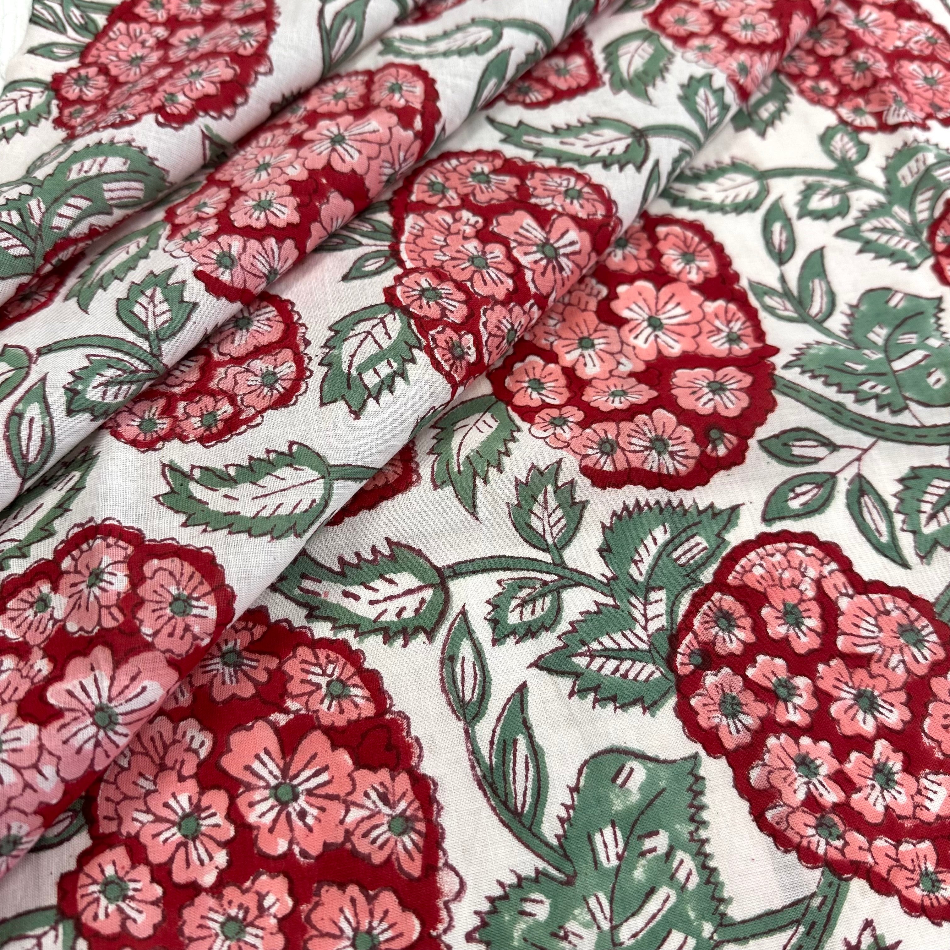 Hydrangea Floral Block Print White Red Tex Ex 2994