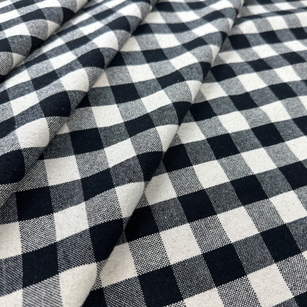 H360 Rustic Chunky Gingham Black Fabric