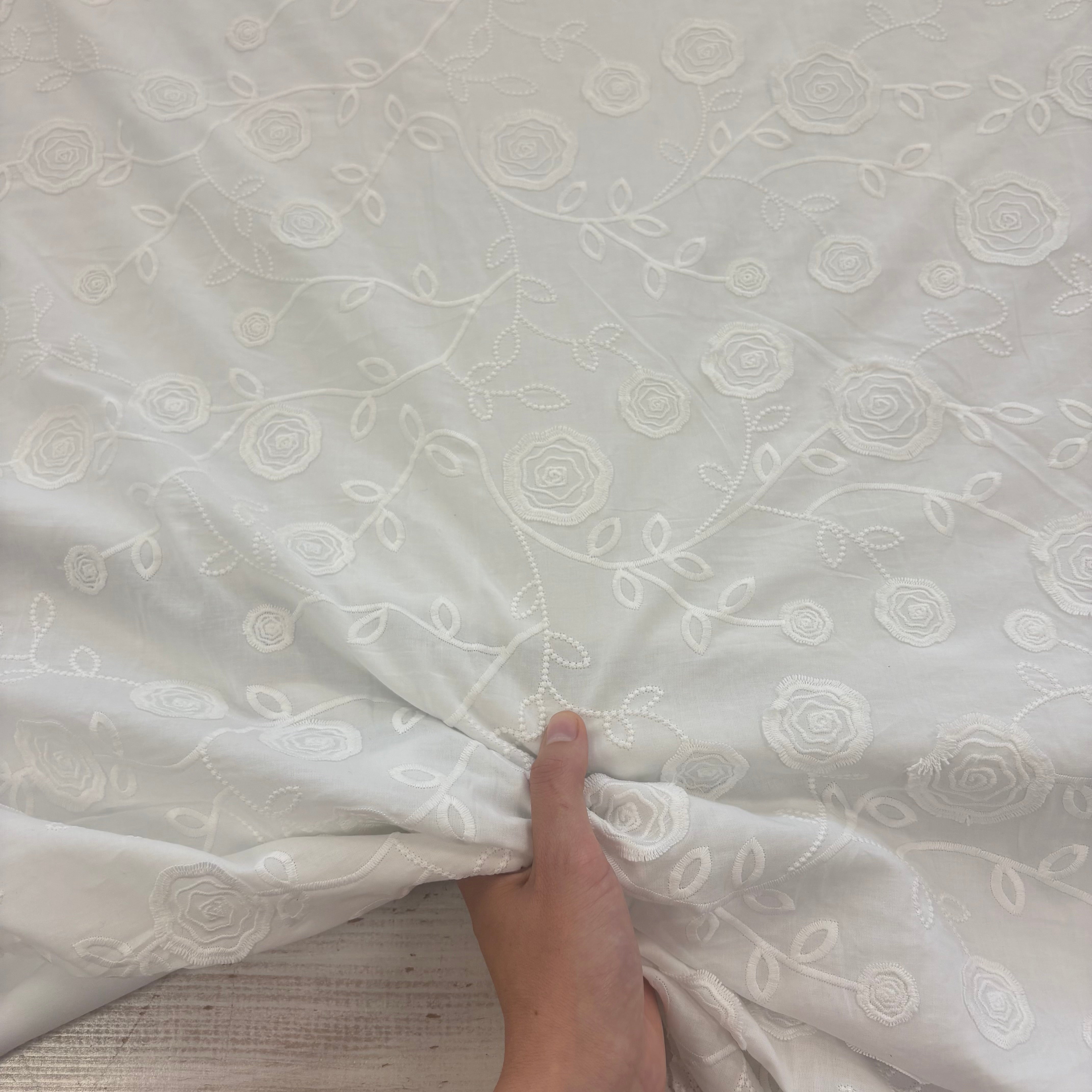 Rose embroidered cotton voile ivory T570