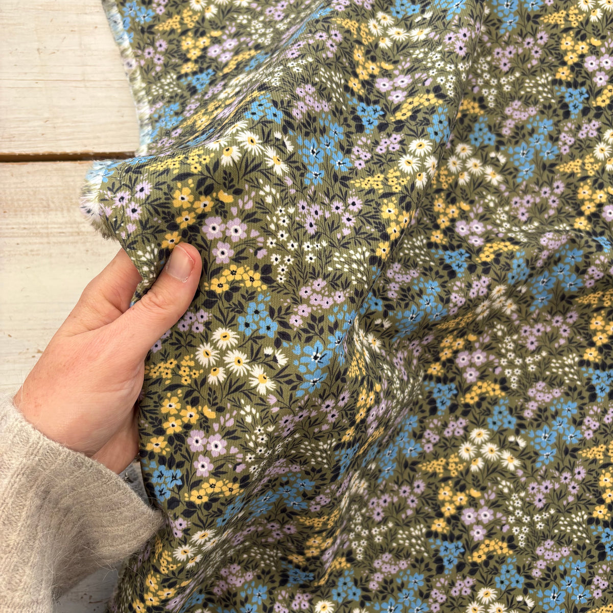 C857 Meadow Flowers Needlecord Green