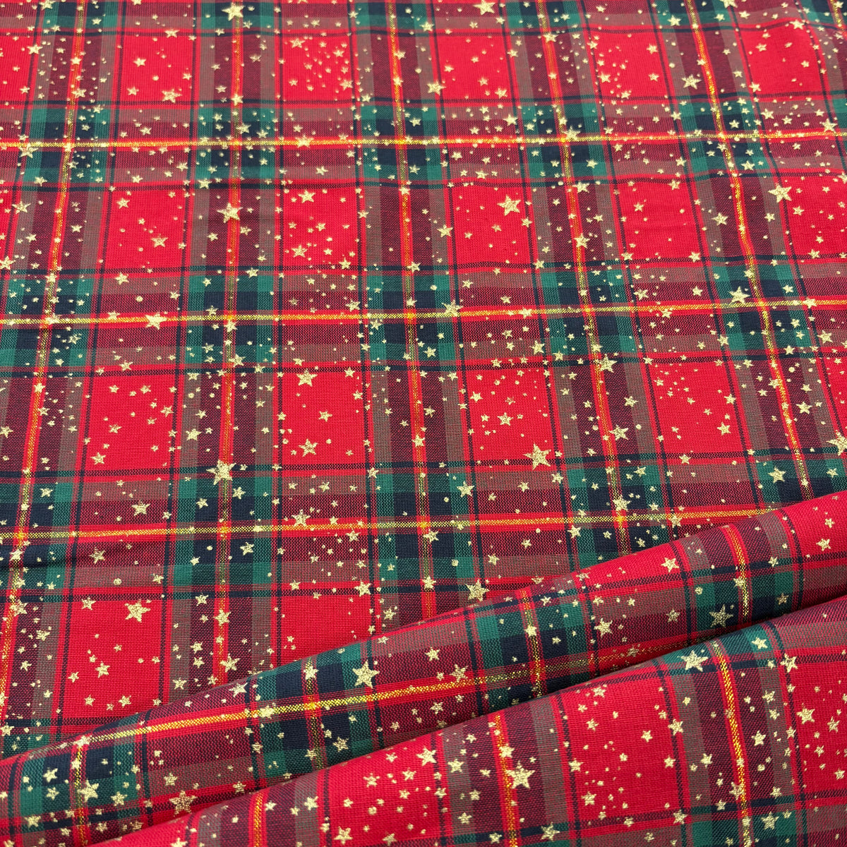 C658 Metallic Christmas Star Tartan