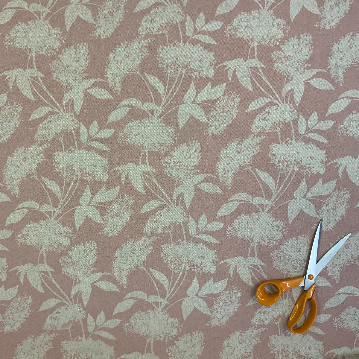 S186 Elderflower Rose Fabric Scale