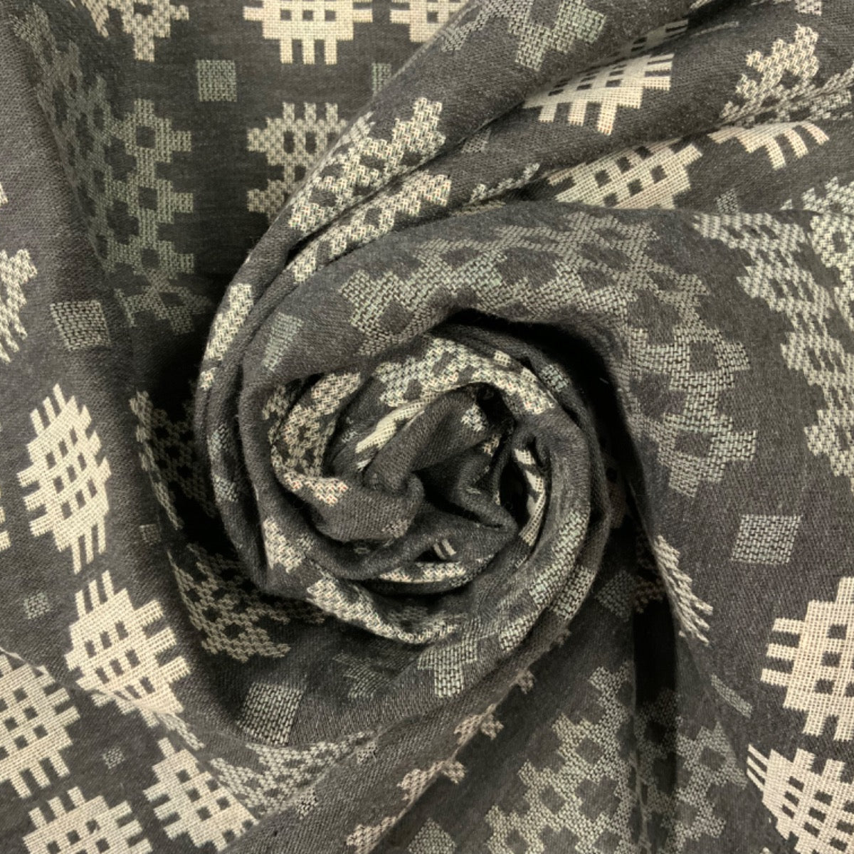 S233 Welsh Blanket Tapestry Snowdonia Grey Fabric Gathered