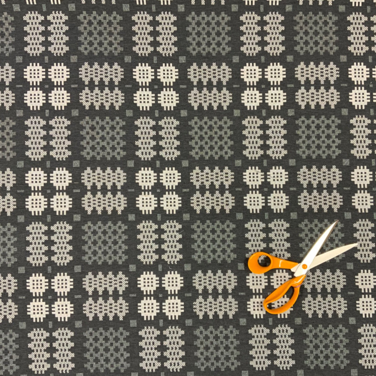 S233 Welsh Blanket Tapestry Snowdonia Grey fabric with scissors for scale
