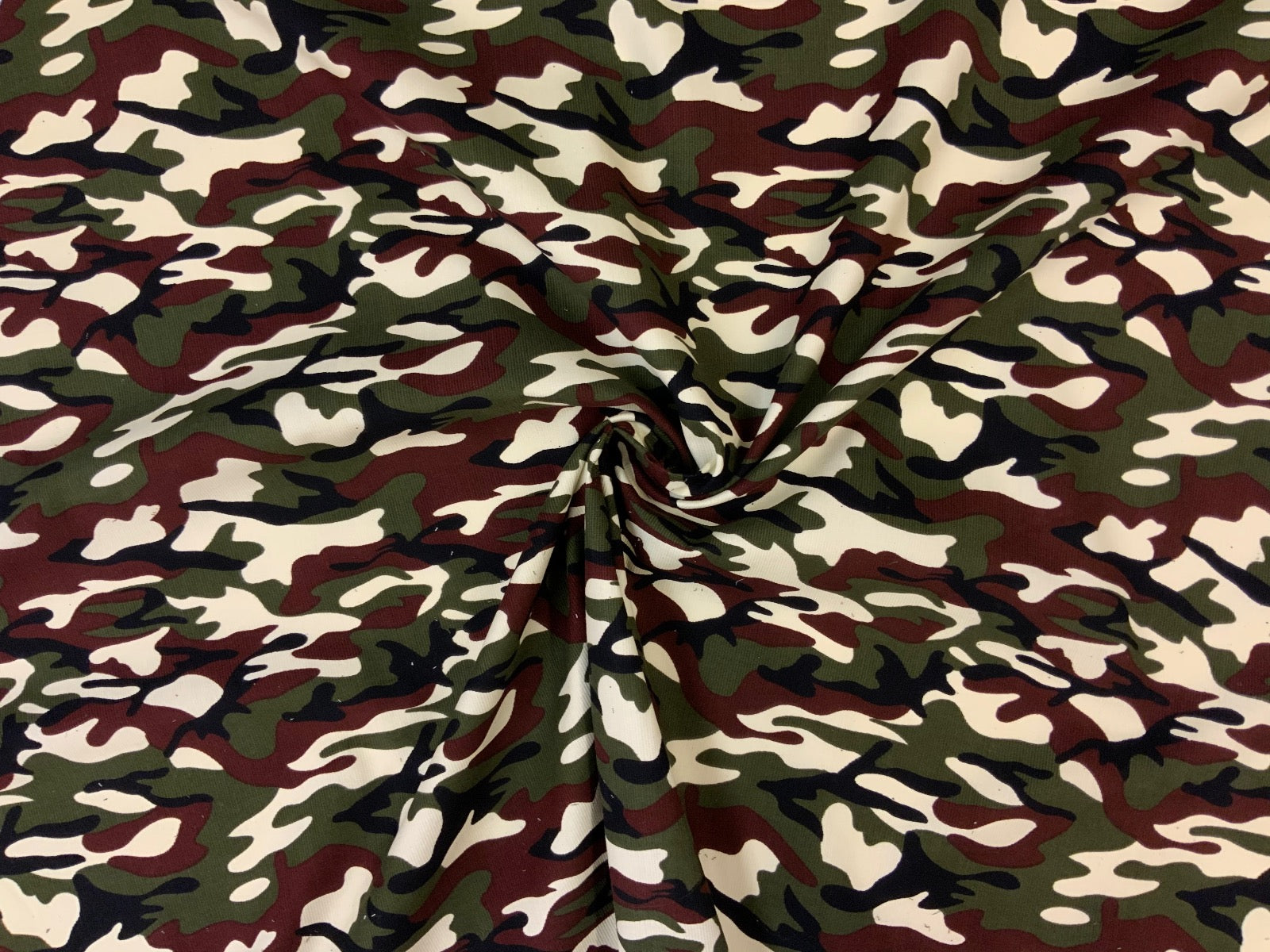 i308 Camouflage Needlecord Green