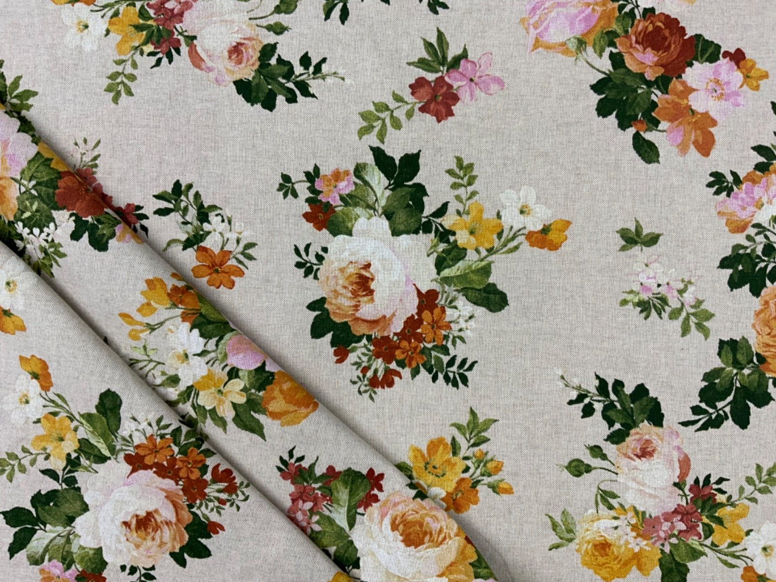 T478 Vintage Roses Apricot Linen