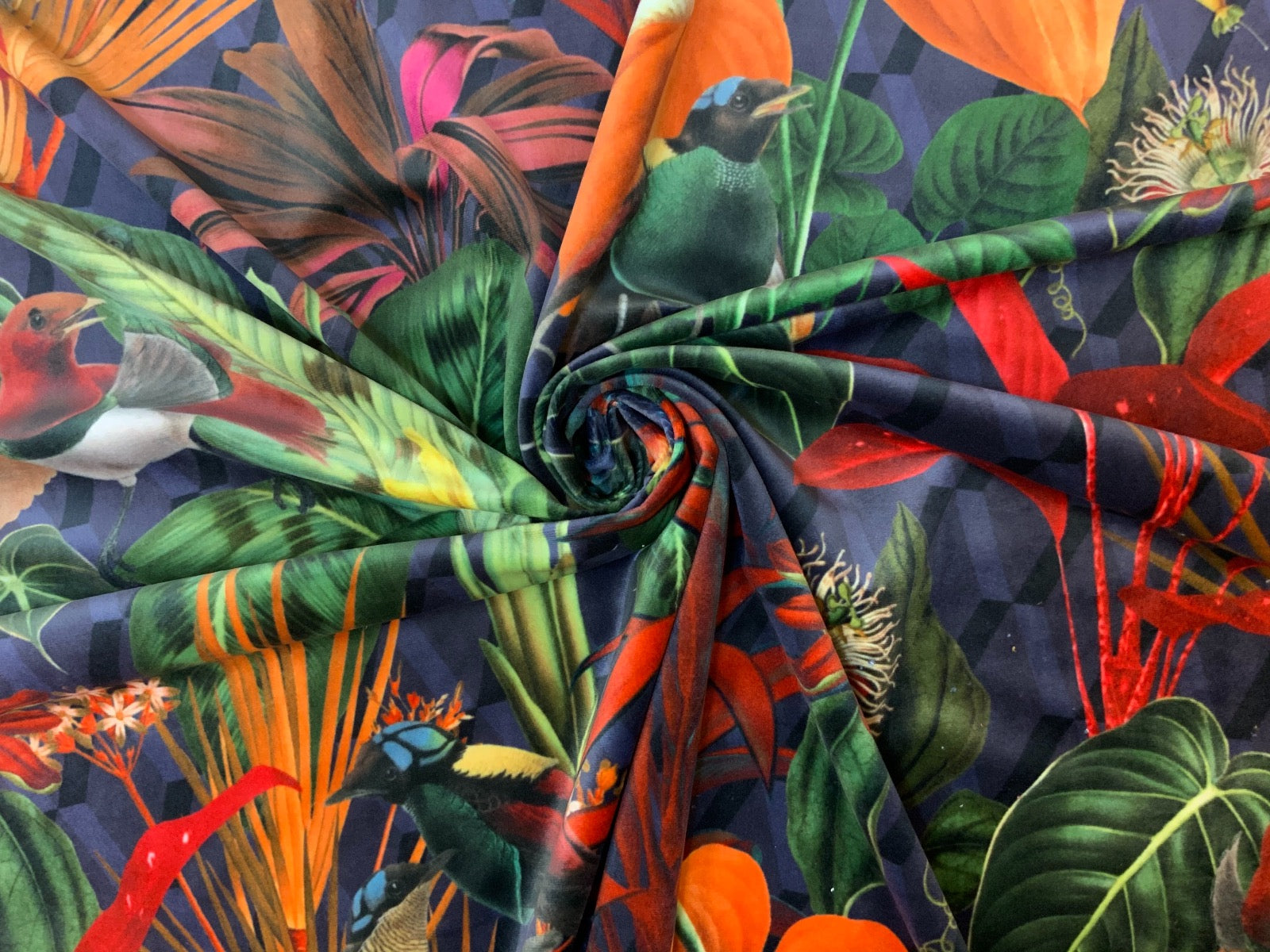 Art Deco Garden Tropical T369